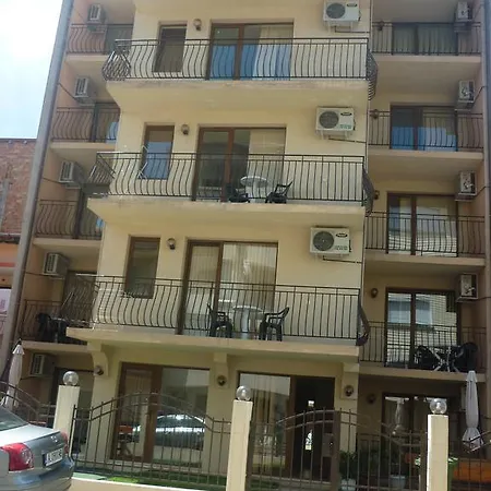 Pri Valyo Konukevi Primorsko