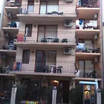 Pri Valyo בית הארחה